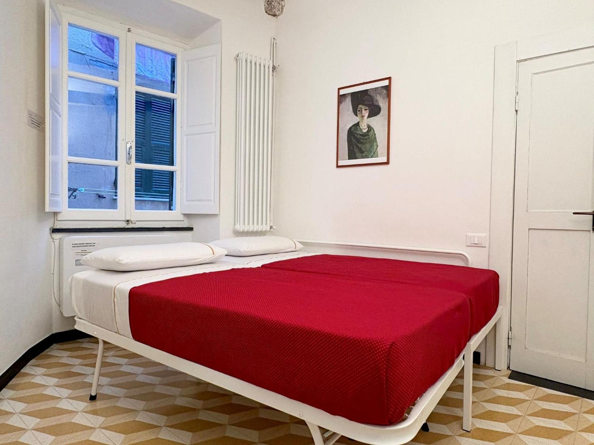 Marina Apartment, Unique, Authentic, Beachfront, 2 Aircondo Bdr , 2Bht, Easy To Train Or From Private Parking Vernazza Eksteriør billede